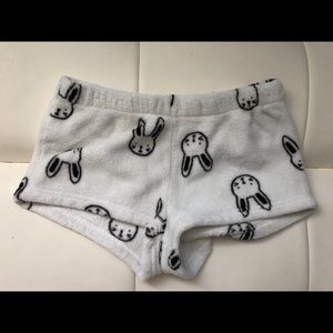 Forever 21 Intimates & Sleepwear - Forever 21 pajama shorts Forever 21 Intimates & Sleepwear - Forever 21 pajama shorts